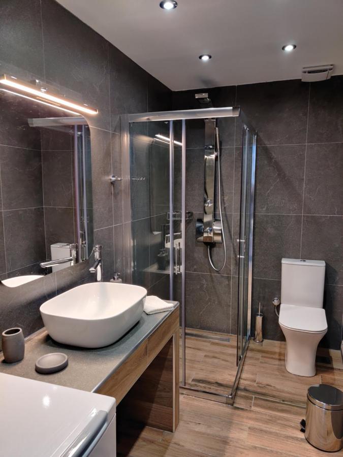 Mare Monte Luxury Apartments 3 Nea Skioni Buitenkant foto