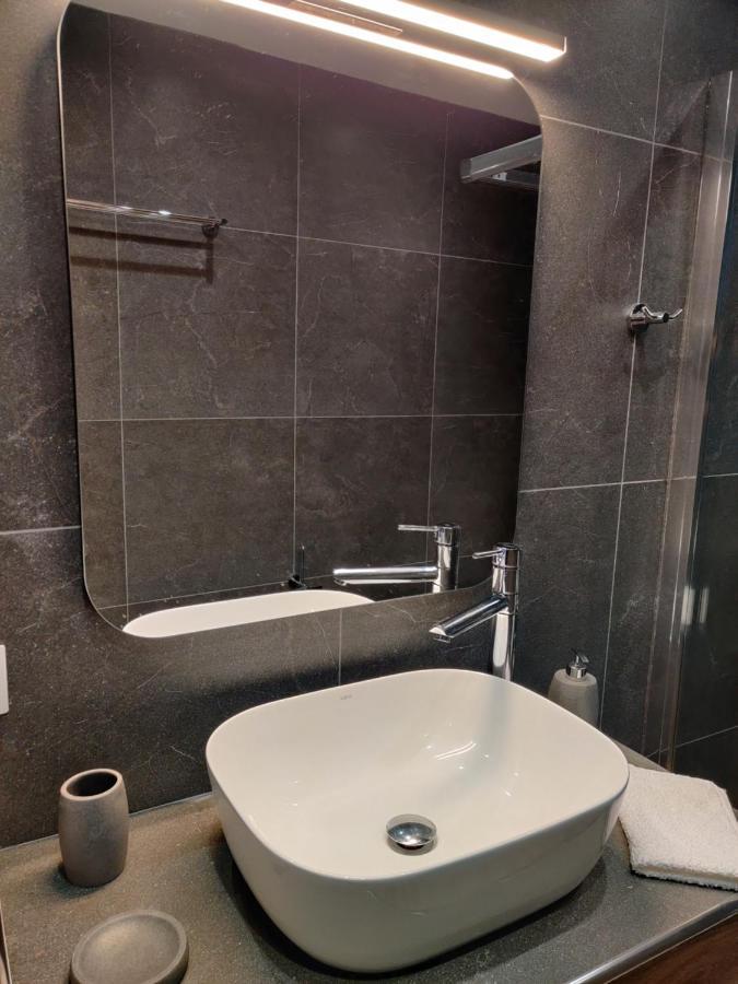 Mare Monte Luxury Apartments 3 Nea Skioni Buitenkant foto